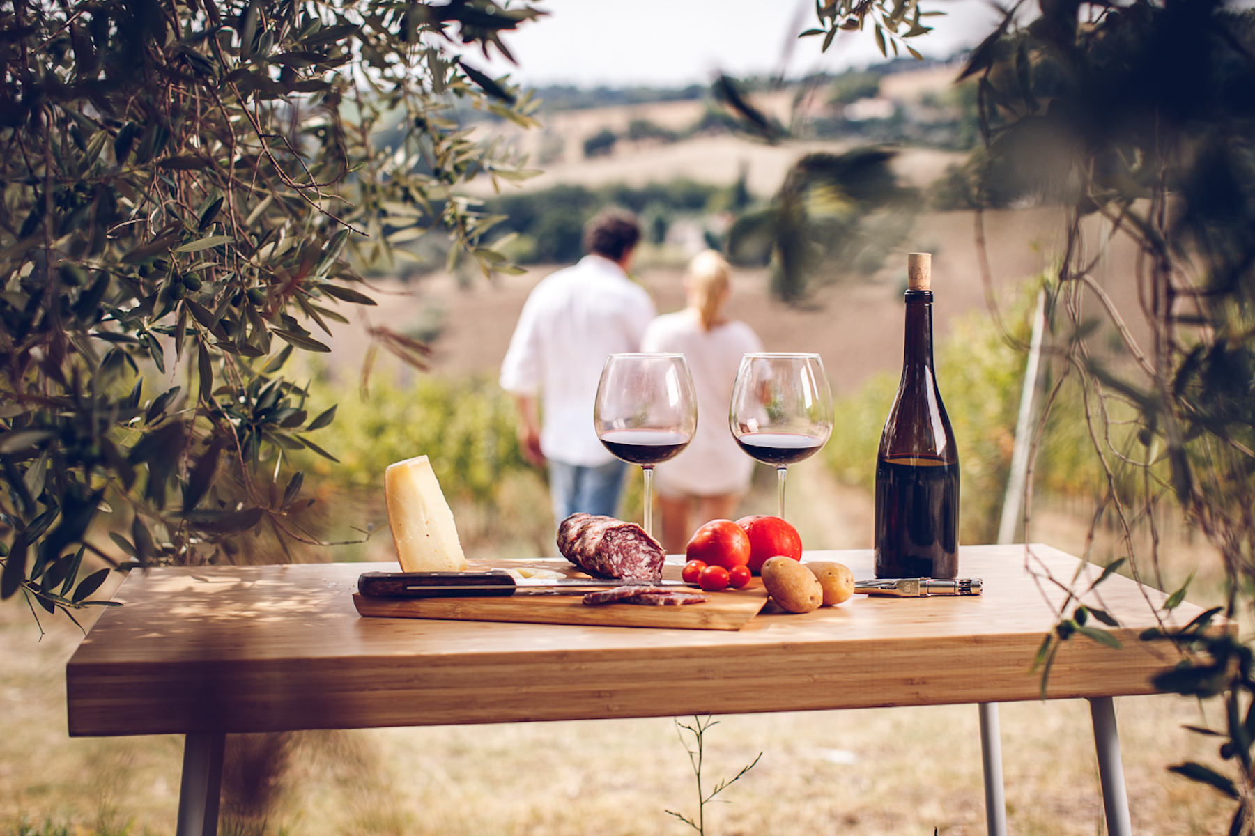 Da La Cucina Italiana Sei Posti Dove Mangiare All Aperto